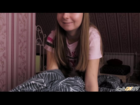 ❤️ Blondīne dziļi sūc savu BFF un saņem spermu mutē ❤❌ Slepkavas pie mums