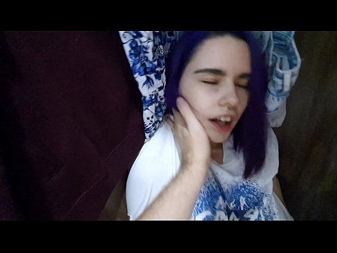 ❤️ Atradu savu māsu skapī un palīdzēju viņai beigt. ❤❌ Slepkavas pie mums